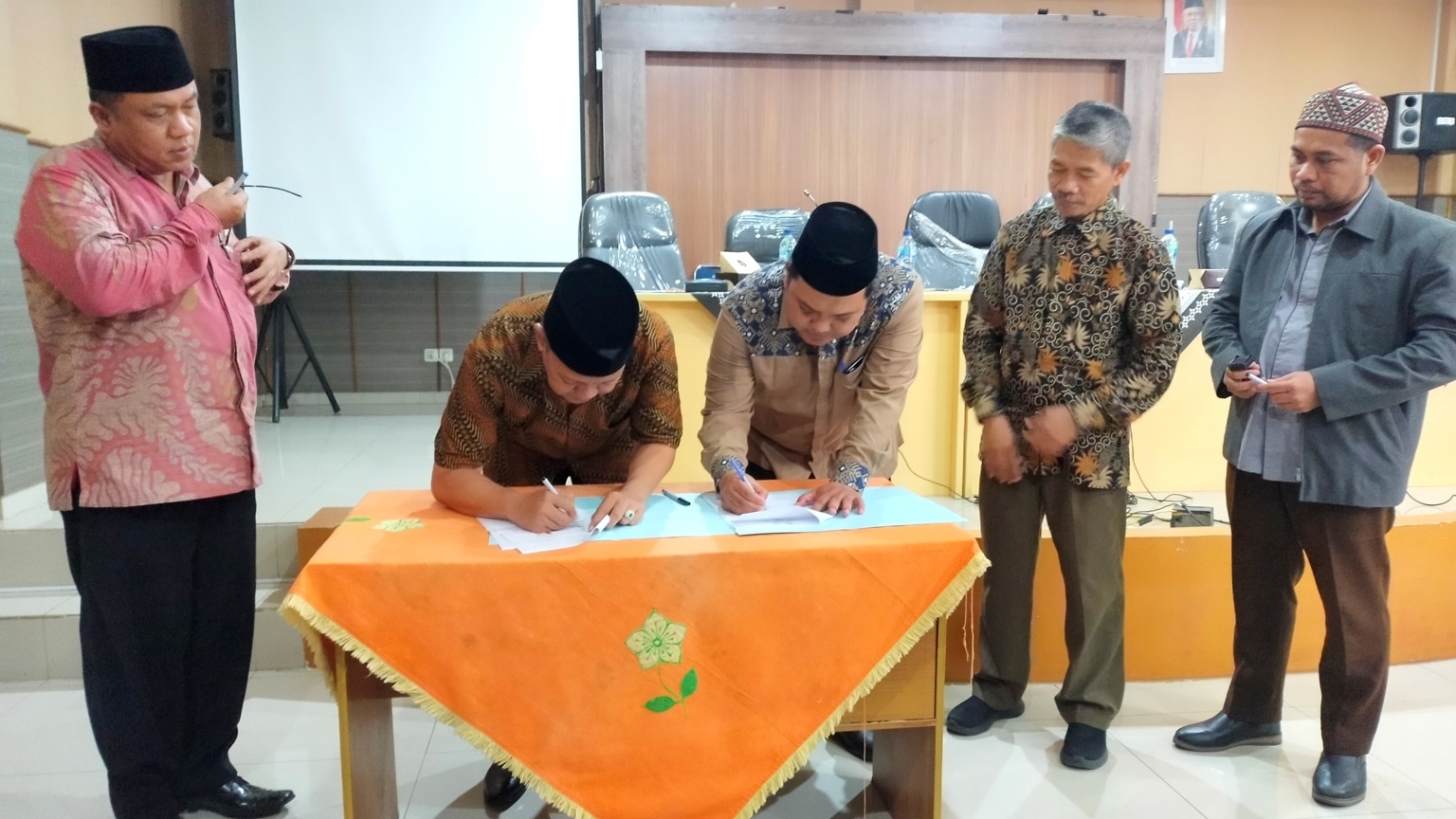 Kemenag Tangsel Teken MoU Dengan PTIQ Jakarta